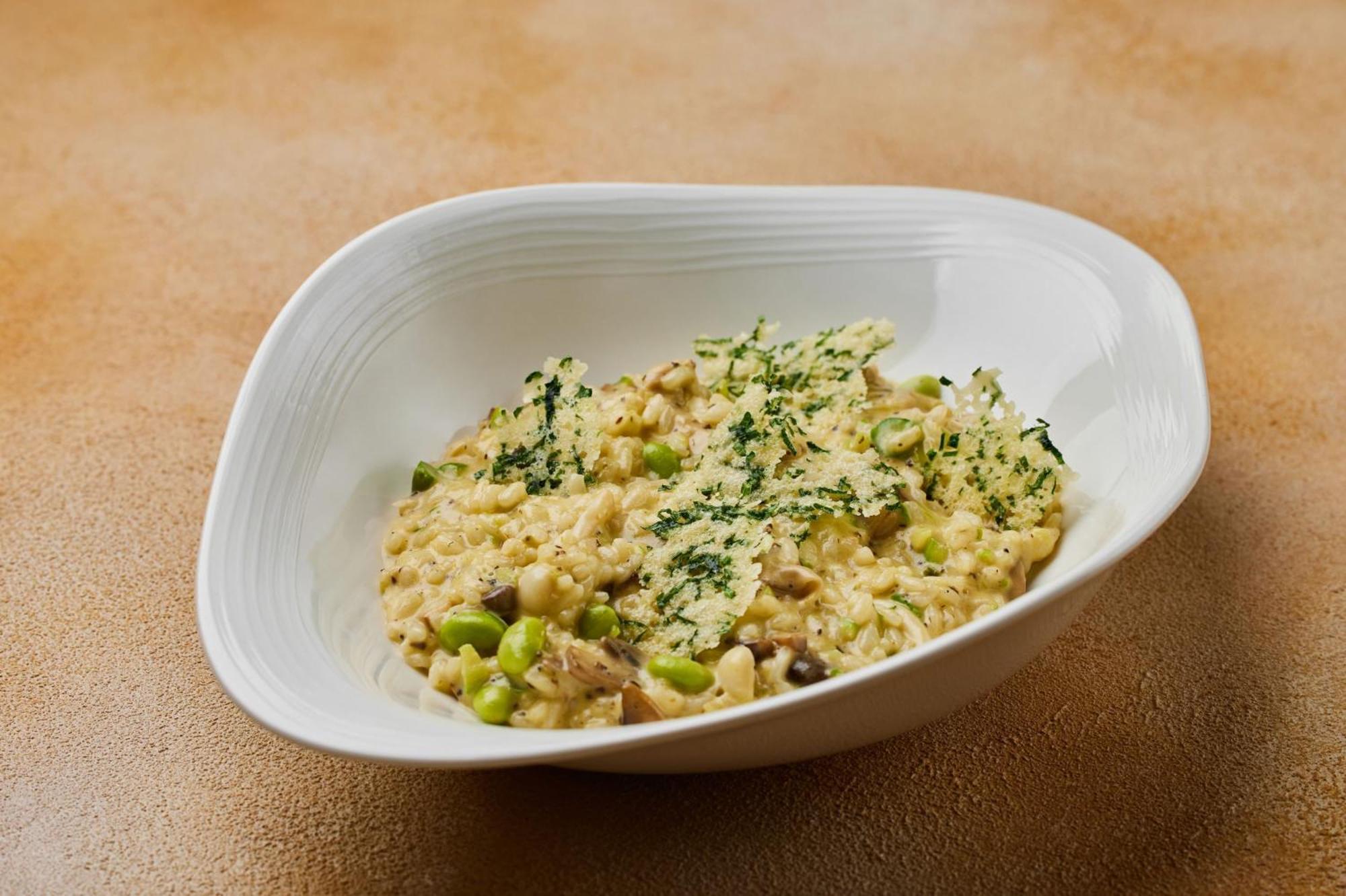 Hotel Crowne Plaza Dubai Marina By Ihg Esterno foto A bowl of risotto