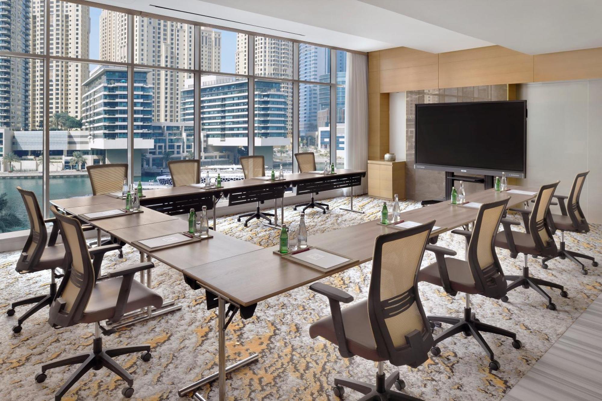 Hotel Crowne Plaza Dubai Marina By Ihg Esterno foto Meeting room