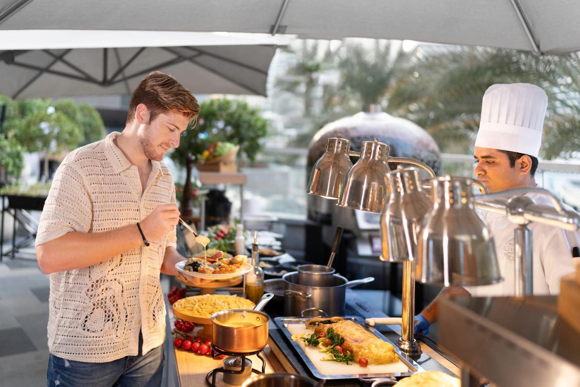 Hotel Crowne Plaza Dubai Marina By Ihg Esterno foto
